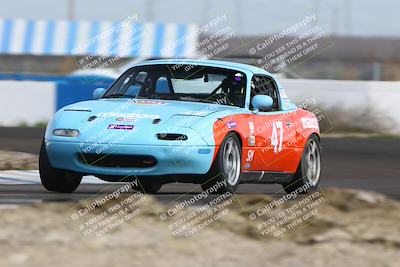 media/Mar-16-2025-CalClub SCCA (Sun) [[e72803ec8c]]/Group 5/Qualifying (Turn 1)/